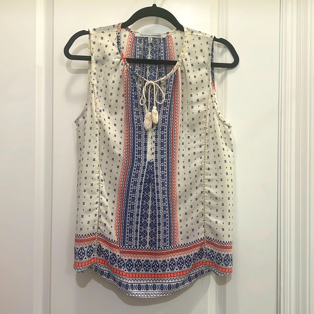 Collective Concepts Boho Sleeveless Top with Tassel Tie Blue‎ Red Print